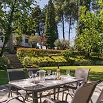 Villa Torrinheira ~ Family Pool And Woods