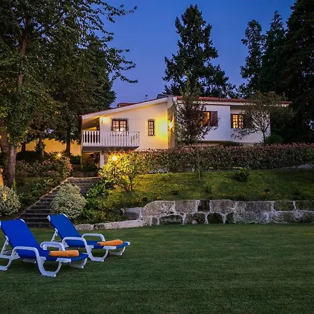 Torrinheira ~ Family Pool And Woods Villa